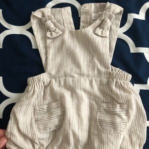 ZARA - Bubble romper